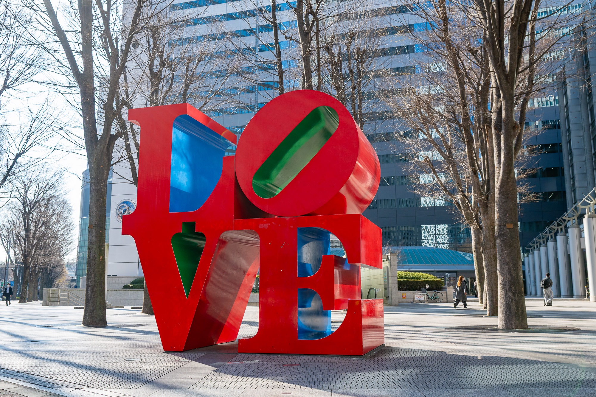 アイランドタワー「LOVE」