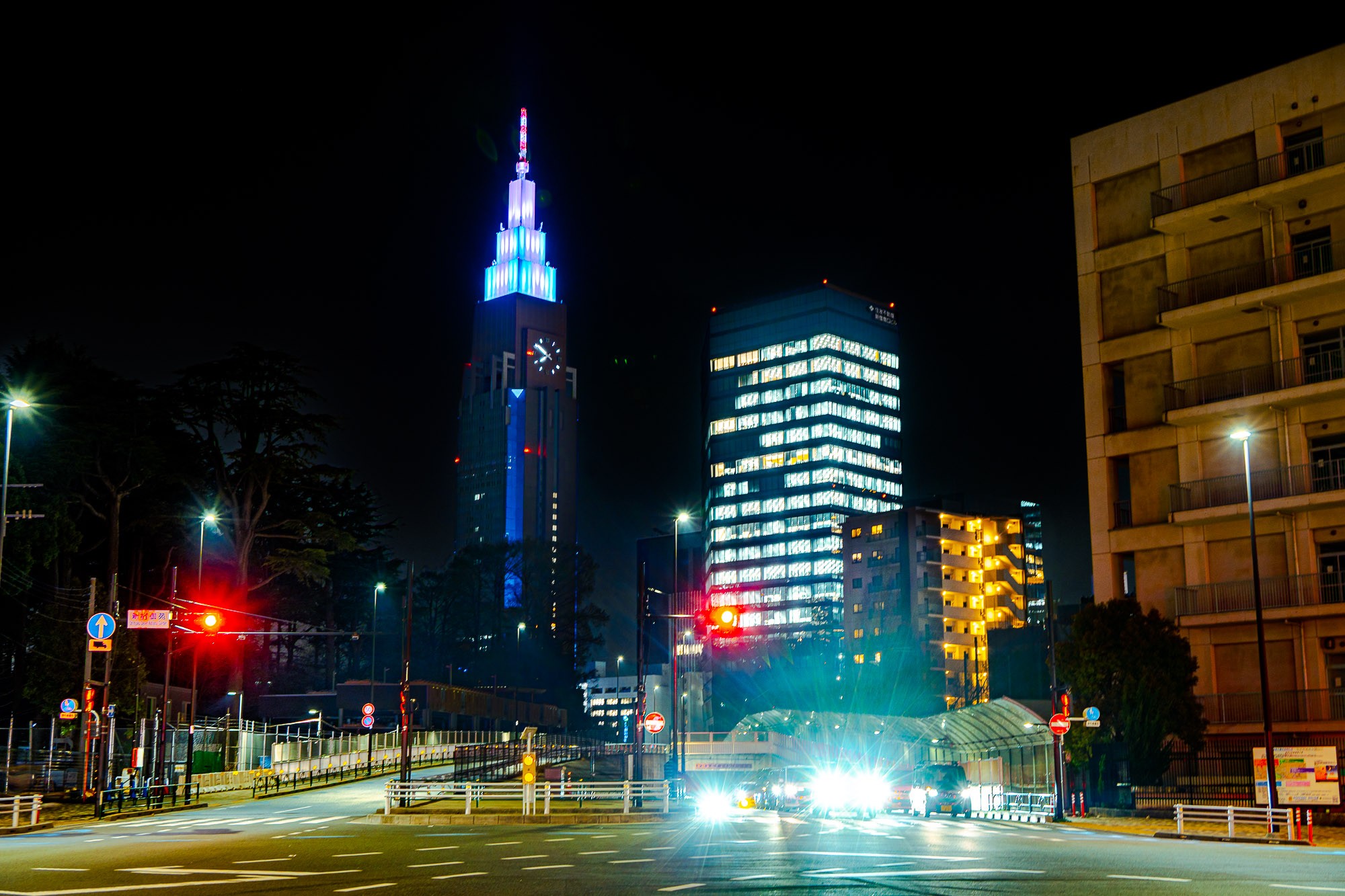 御苑トンネル出口